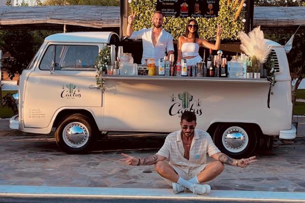 Cactus Van Bar  -  Cocktail Catering γάμου