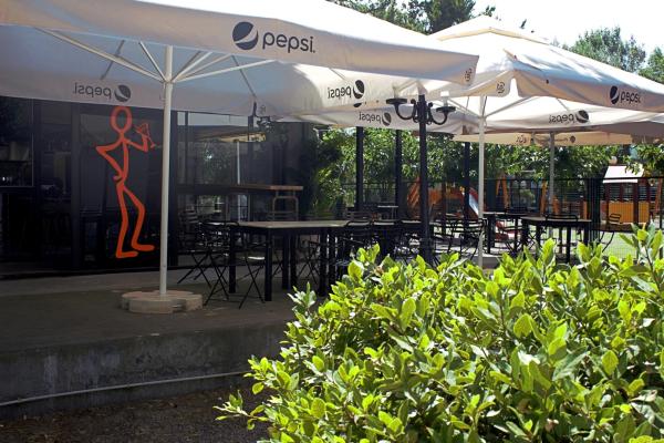 Saints Bar Pizza - Εναλλακτικοί Χώροι Δεξιώσεων - Etoimazogamo