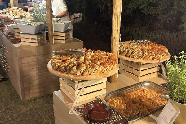 m+m catering services - Catering Γάμου
