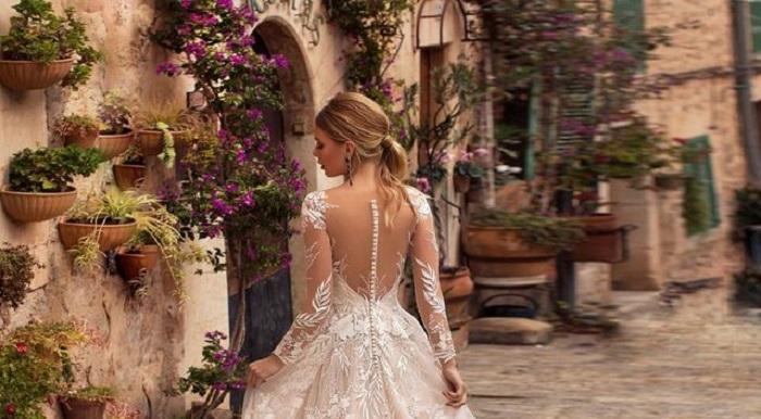 Τα πιο όμορφα νυφικά του Pinterest Τα πιο όμορφα νυφικά του Pinterest
